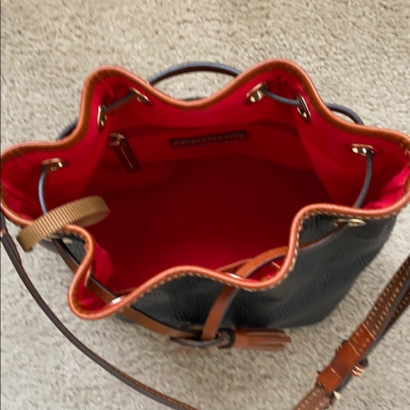 Dooney & Bourke - Picture 6 of 7